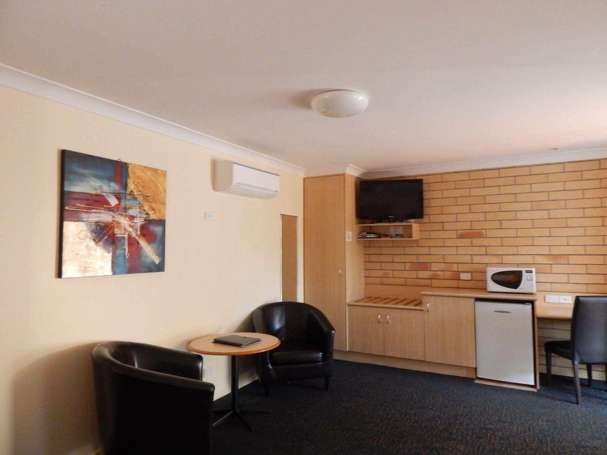 Cotswold Motor Inn Toowoomba Exteriér fotografie
