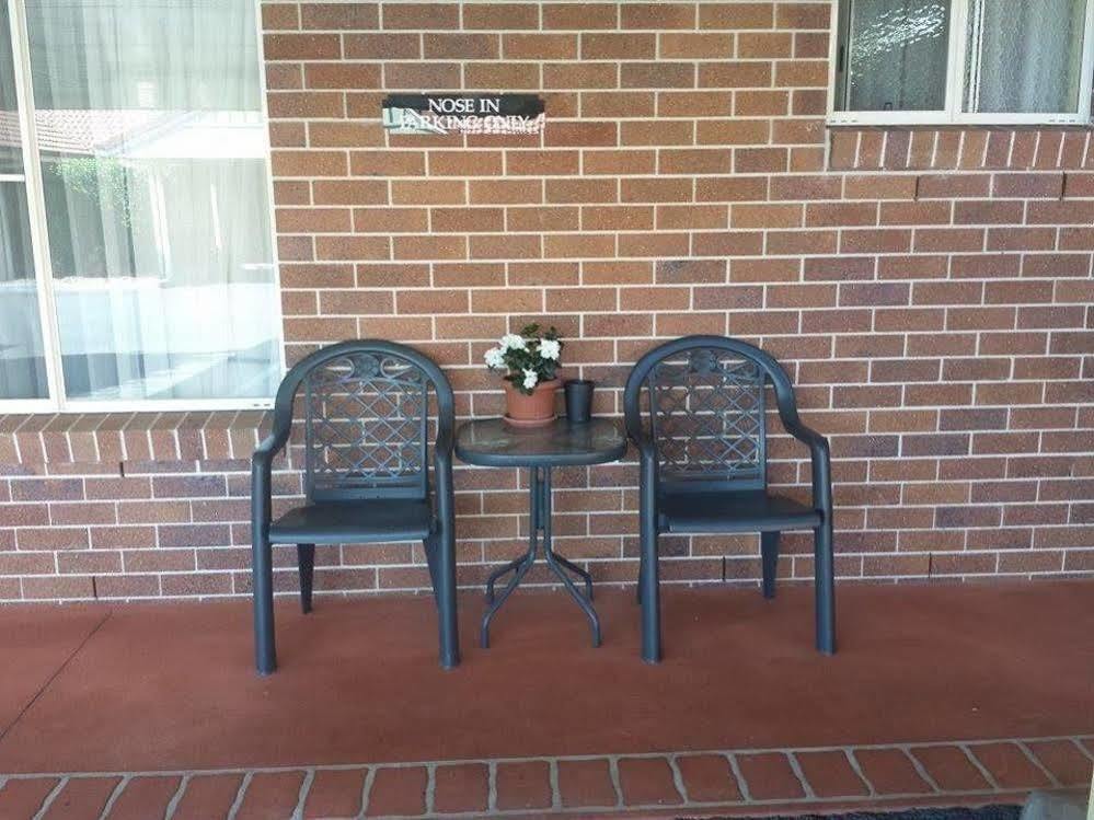 Cotswold Motor Inn Toowoomba Exteriér fotografie